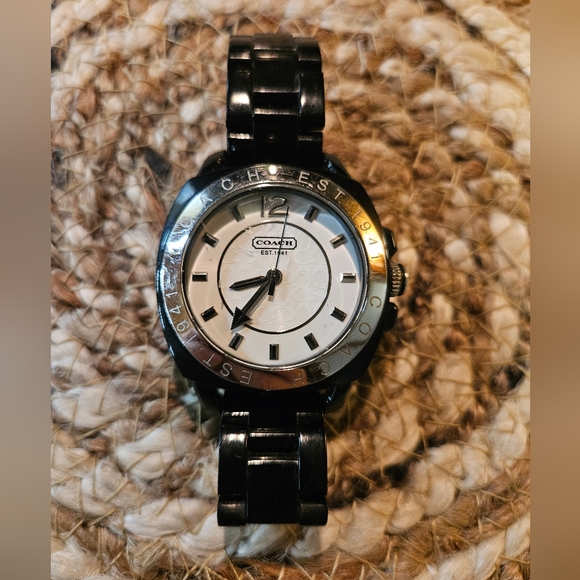 COACH Watch - Picture 2 of 8